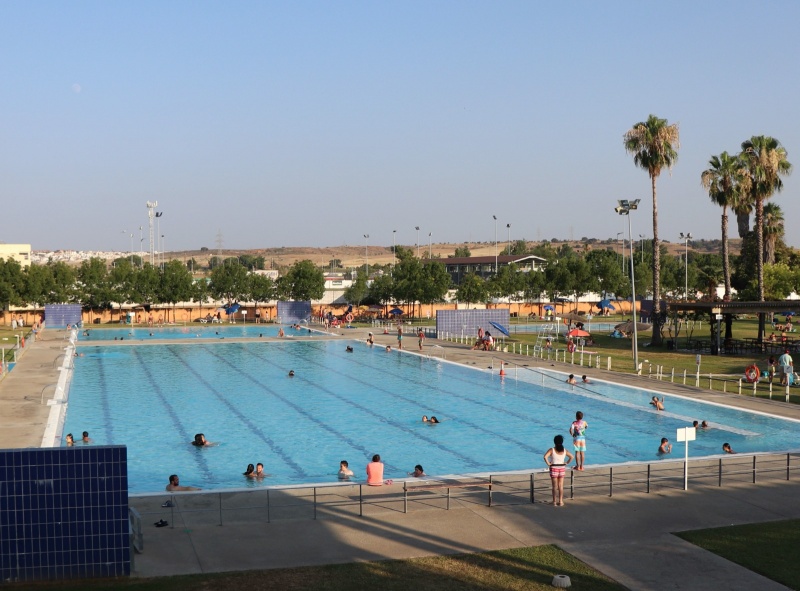 Piscina La Granadilla Verano Badajoz