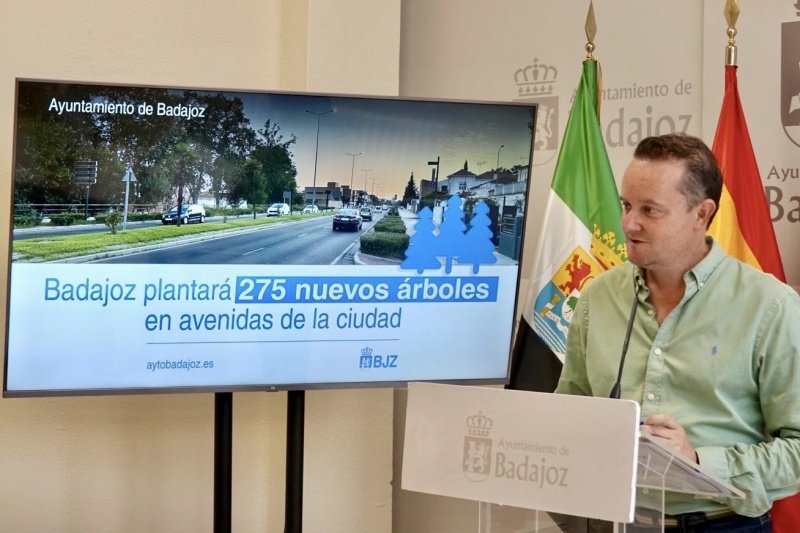 Presentaci�n de la nueva plantaci�n de �rboles