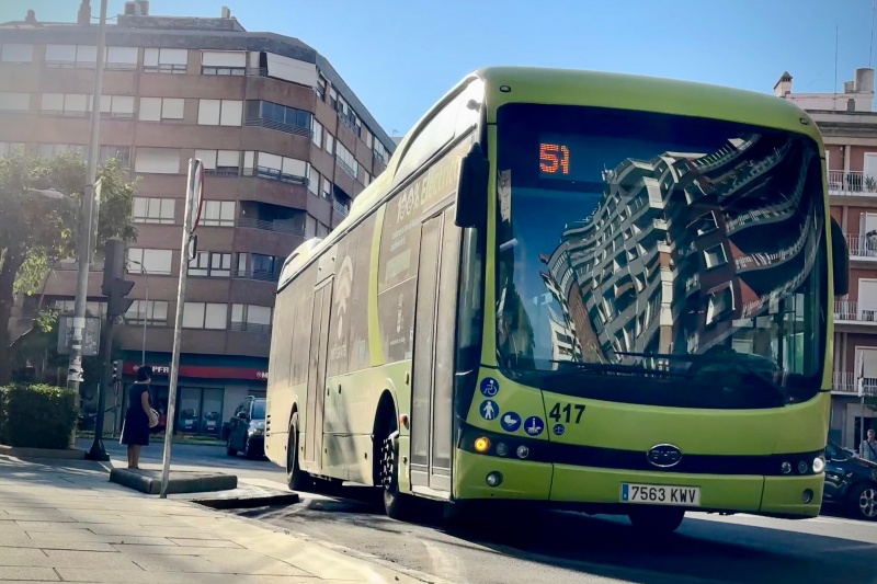 Autob�s urbano en Badajoz