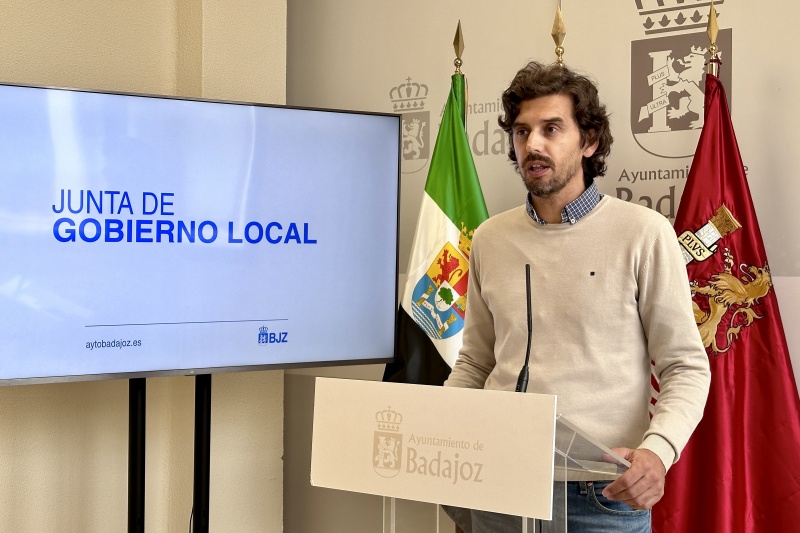 Carlos Urue�a en Junta de Gobierno Local