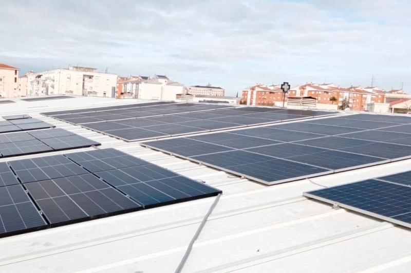 Placas fotovoltaicas en San Roque