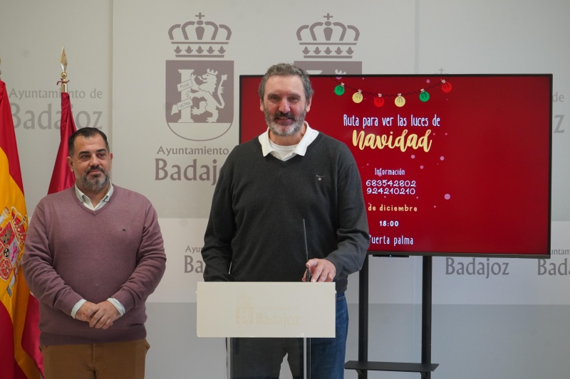 El Ayuntamiento de Badajoz presenta la Programaci�n Navide�a para Mayores 